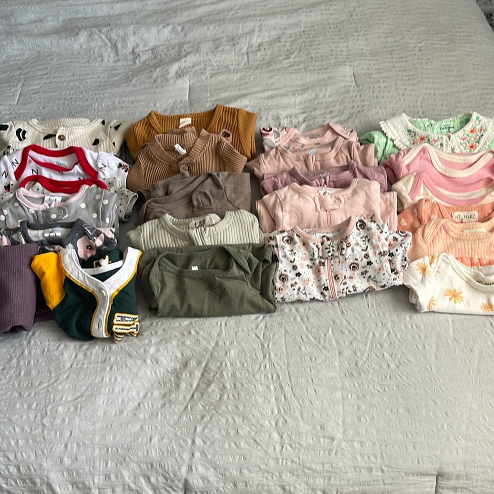 0-3 Months 22 outfits